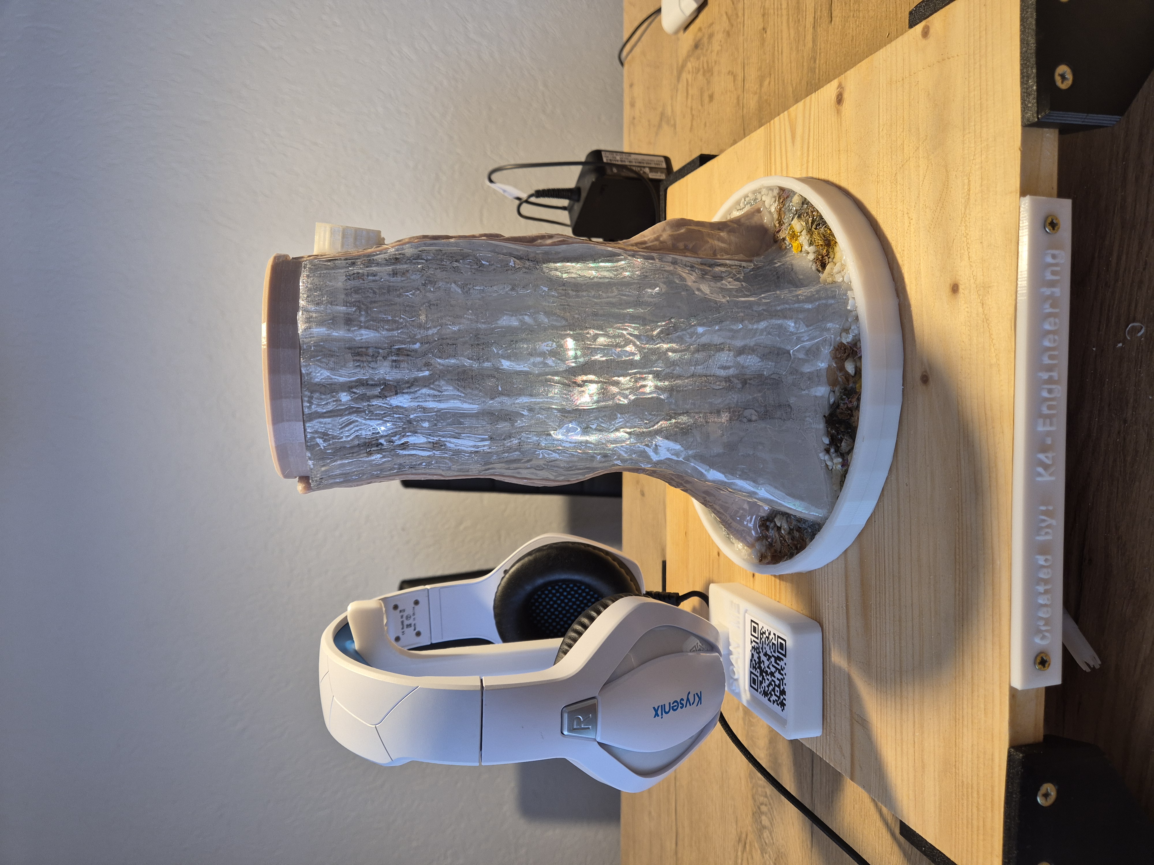 Translucent vase-mode trunk — sensor electronics housed inside